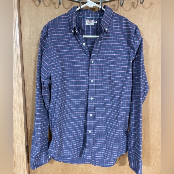 FAHERTY- Everyday Button-Down Collar - Picture 1 of 3